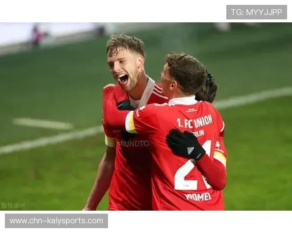 尤文1-1多特，老妇人状态堪忧，大黄蜂稳扎稳打，多特0_3尤文